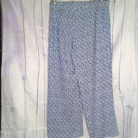 H&M pull on lightweight blue and white wide-leg pants - Picture 7 of 10
